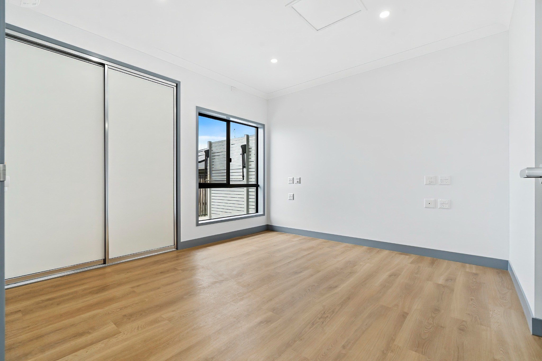HPS SDA Villas + OOA 4 Private 1-Bed Homes in Norman Gardens — Home image 9