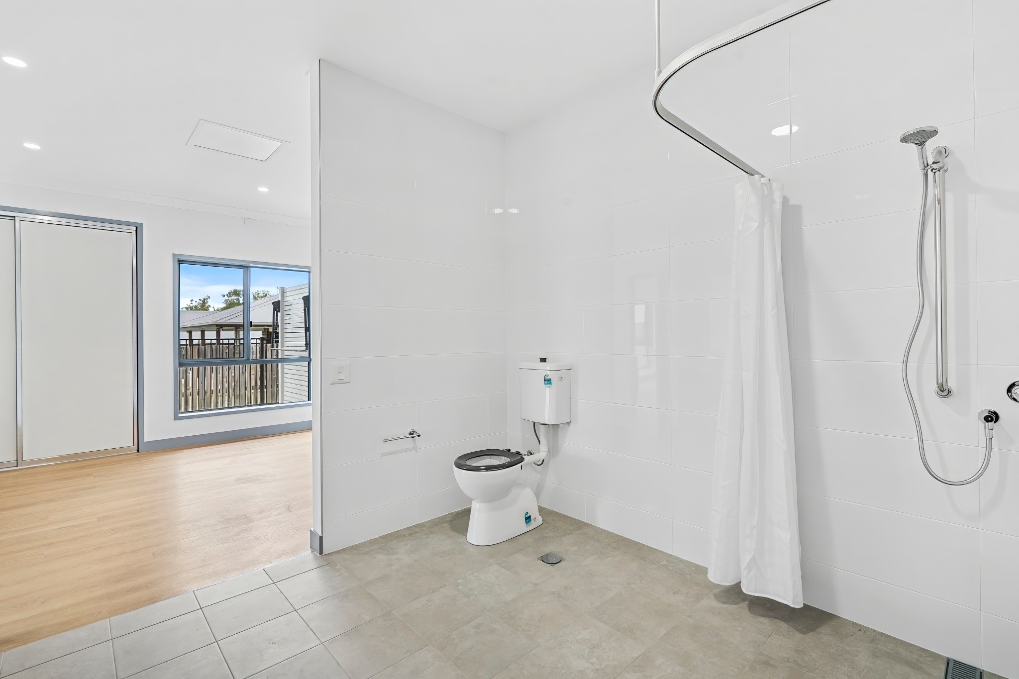 HPS SDA Villas + OOA 4 Private 1-Bed Homes in Norman Gardens — Home image 10