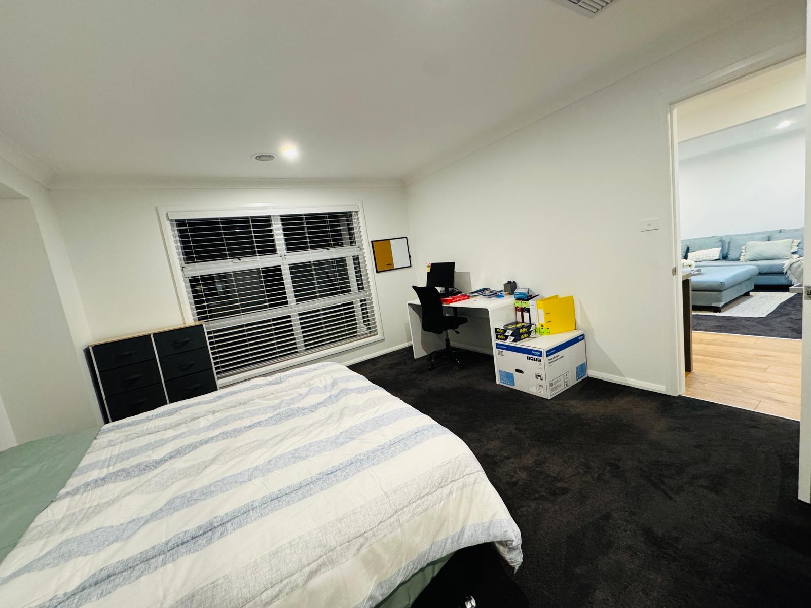 Modern Home with Exceptional Comfort and Convenience — Home image 4