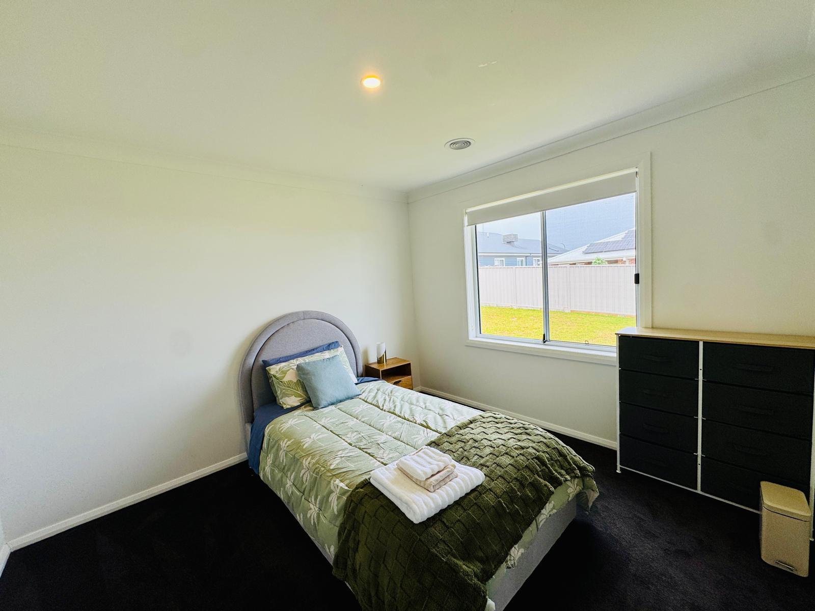 Modern Home with Exceptional Comfort and Convenience — Home image 7