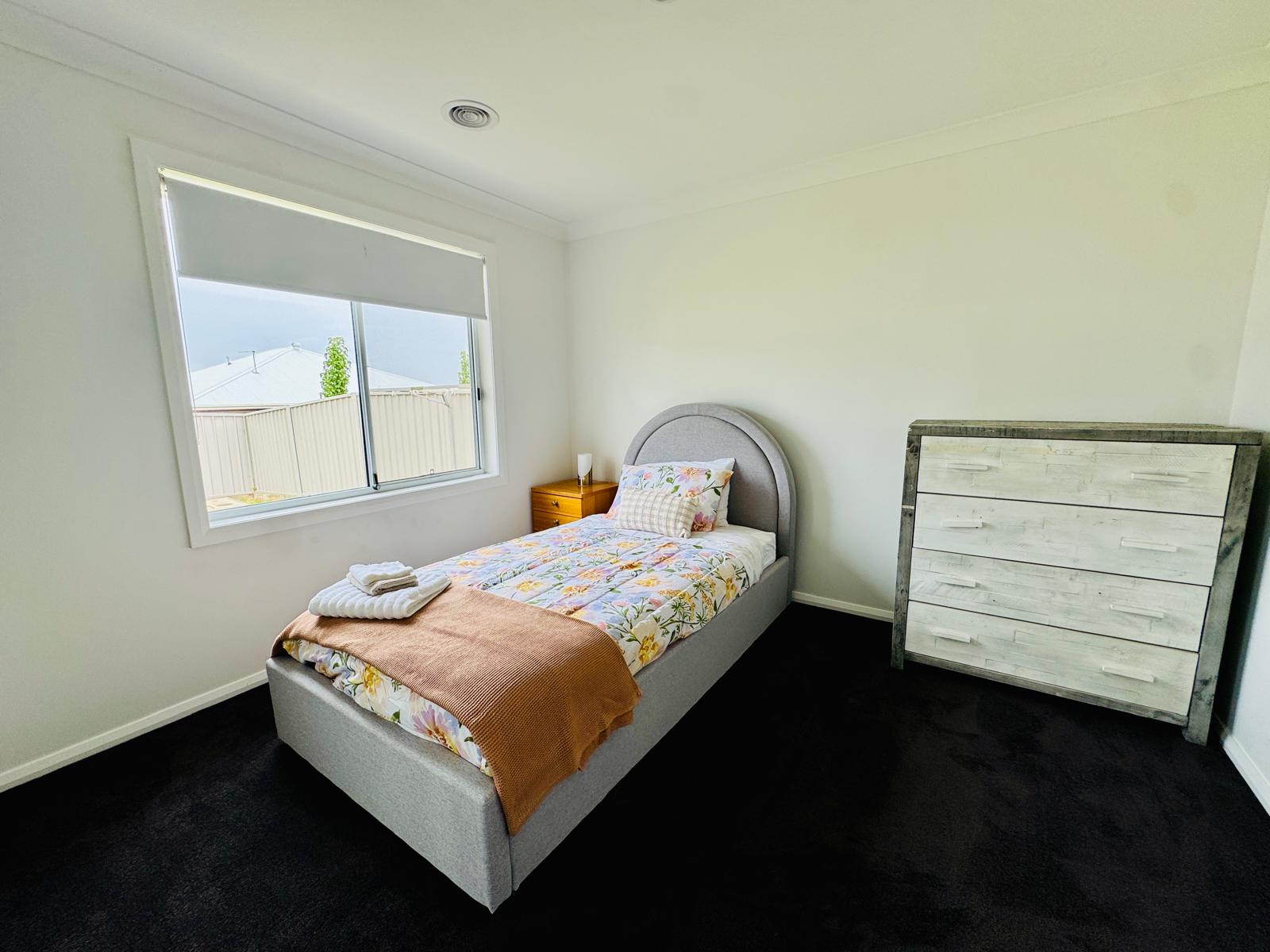 Modern Home with Exceptional Comfort and Convenience — Home image 8