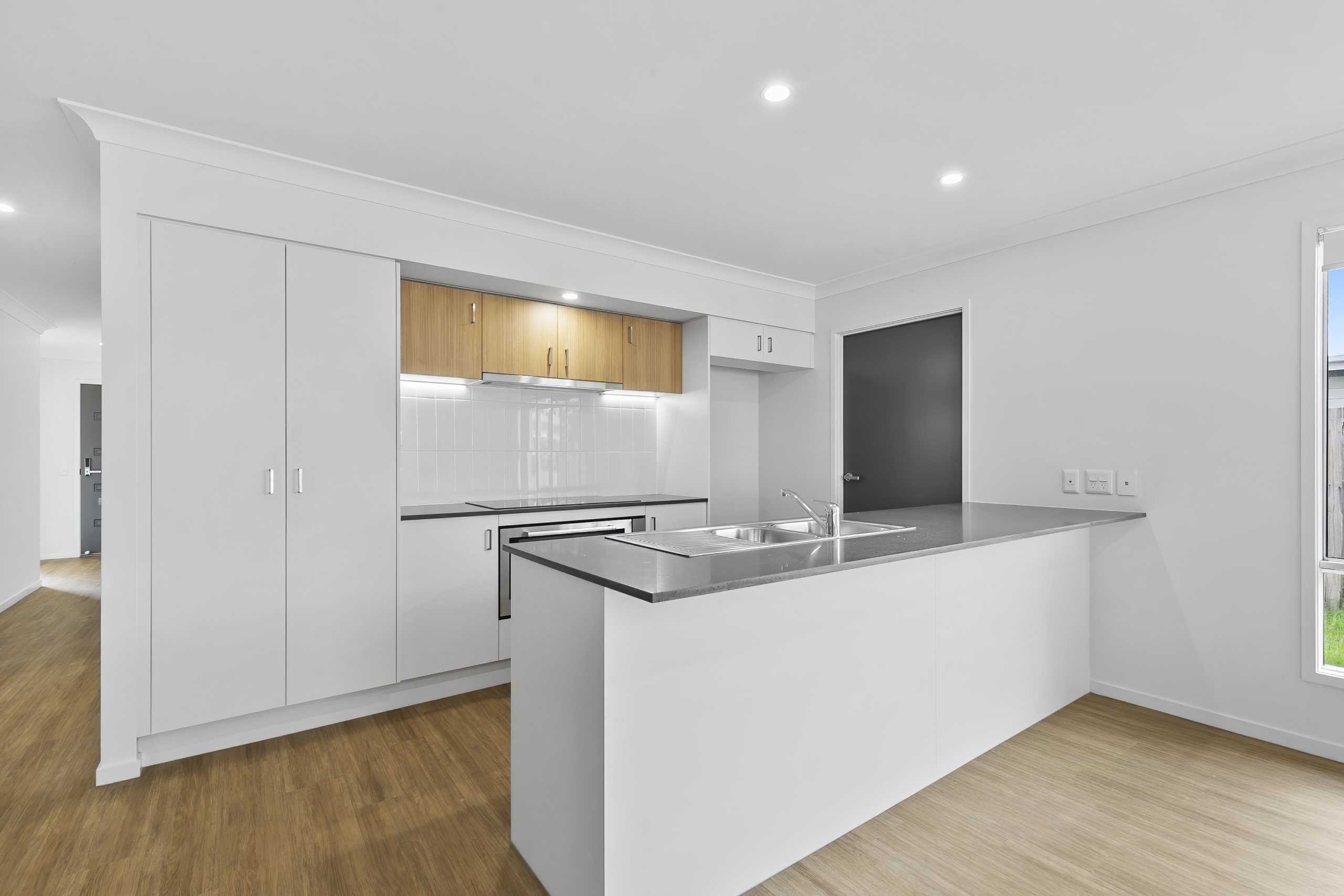 BURRUM HEADS, FRASER COAST, QLD – IMPROVED LIVEABILITY HOUSE — Home image 9