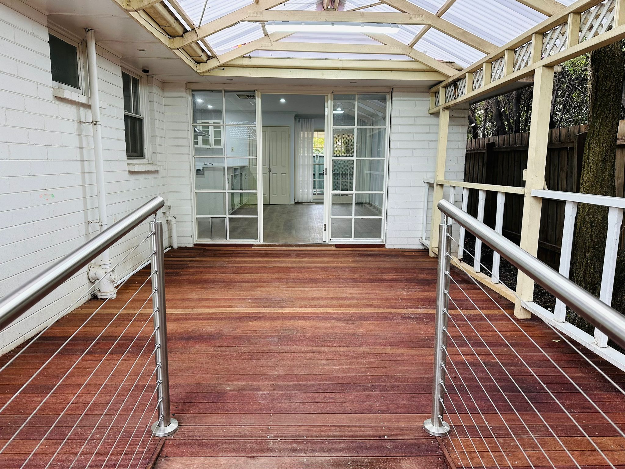 Fully accessible 4 bedroom SIL house-Newly renovated with Brand New Amenities — Home image 7