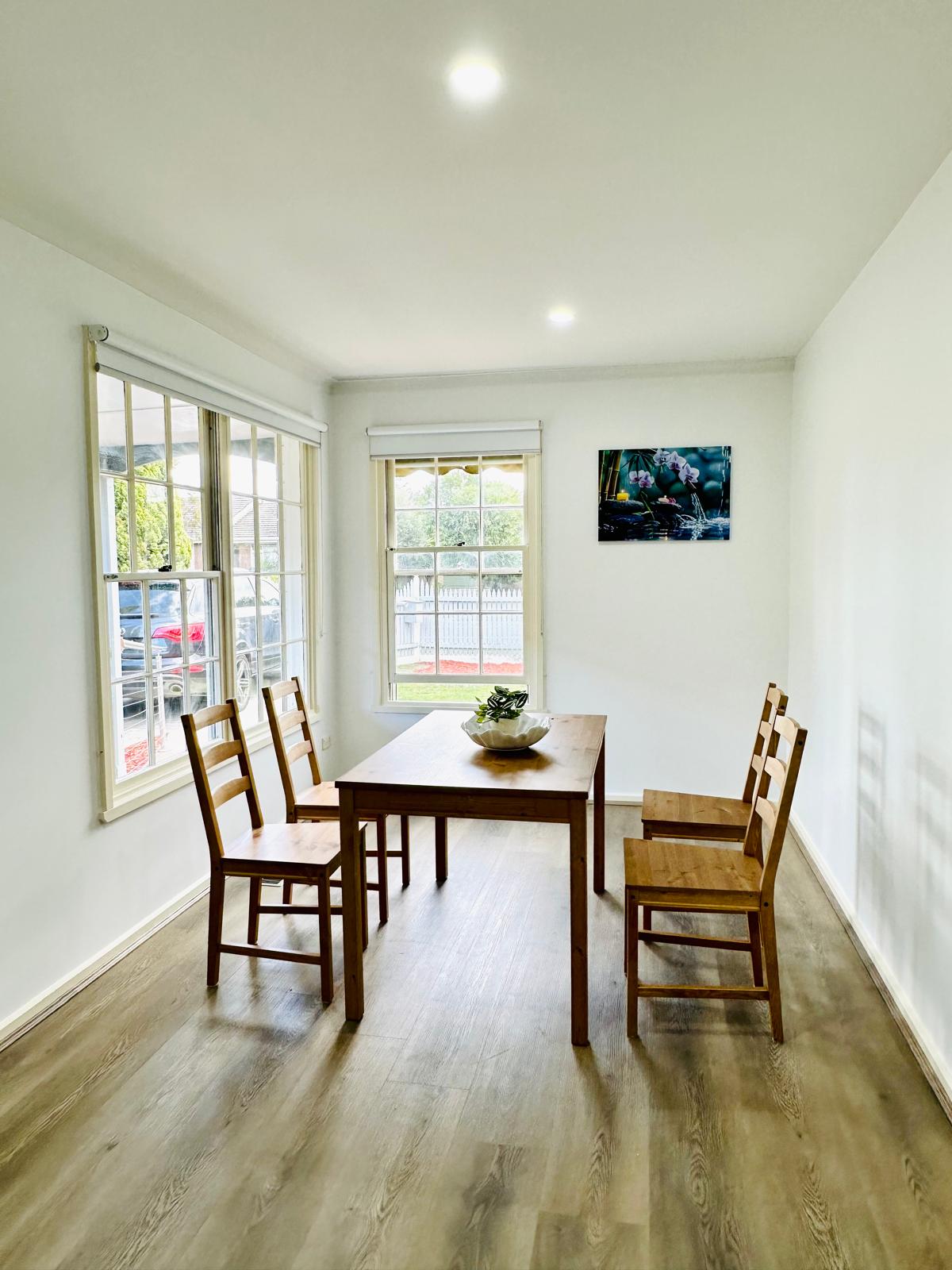 Fully accessible 4 bedroom SIL house-Newly renovated with Brand New Amenities — Home image 9