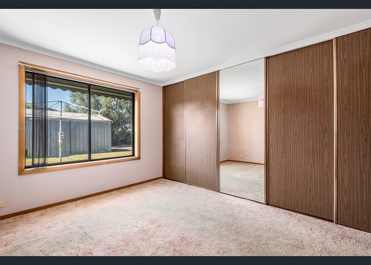 Newcomb SIL Home — Home image 9