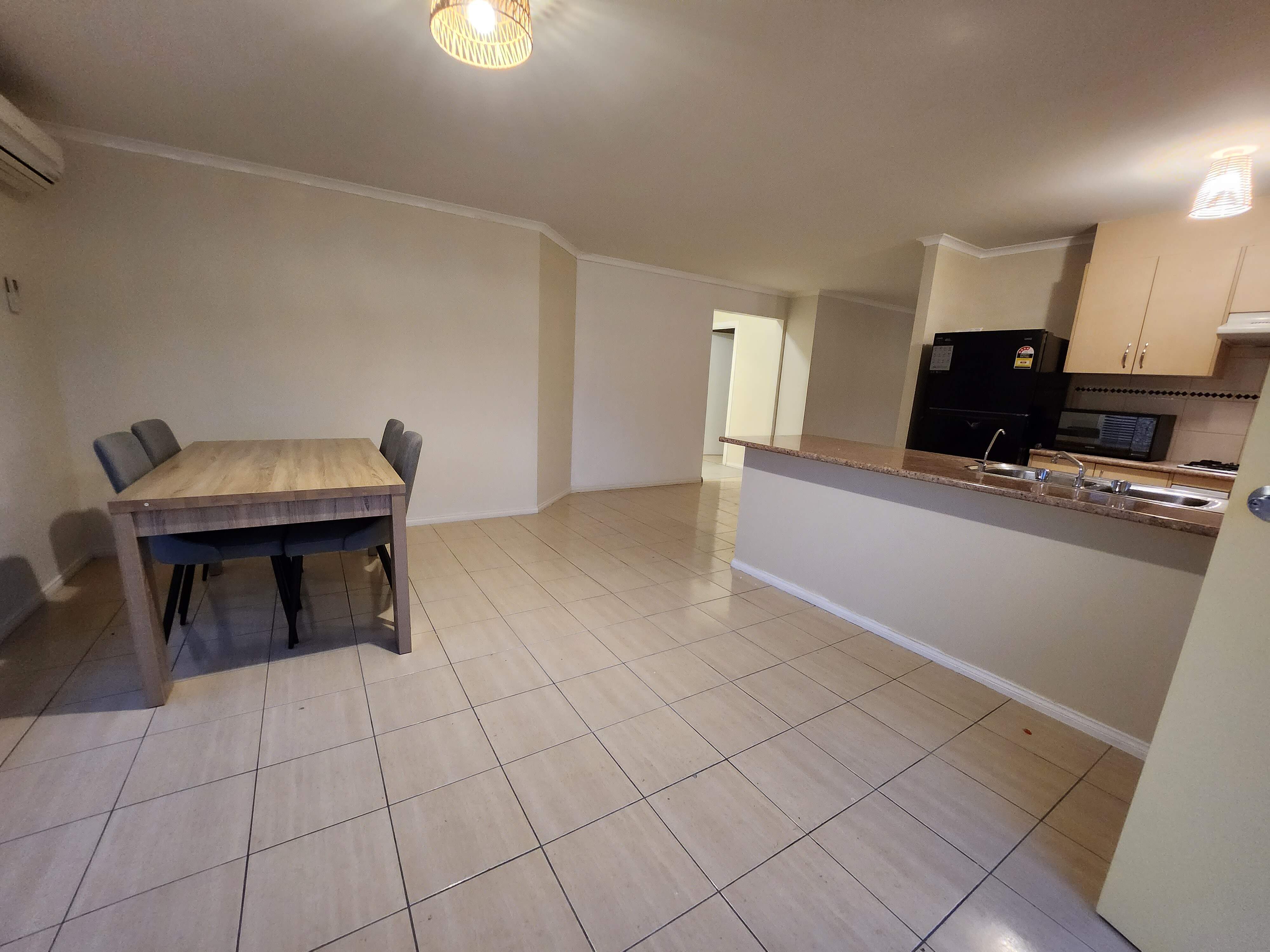 4 Bedroom, 1 Bathroom Fully Accessible SIL — Home image 4