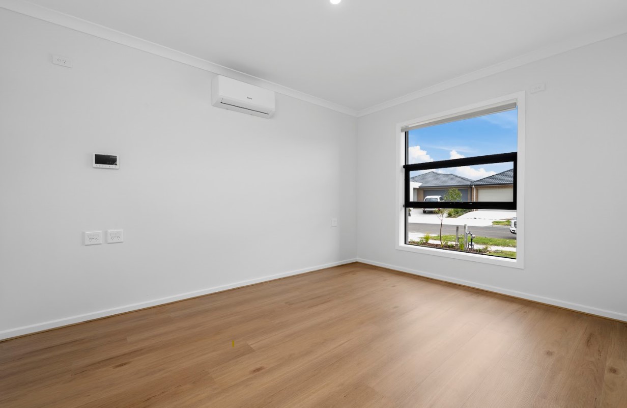 Elegance Awaits: Stunning 2-Bedroom Home in Premier Location! — Home image 4