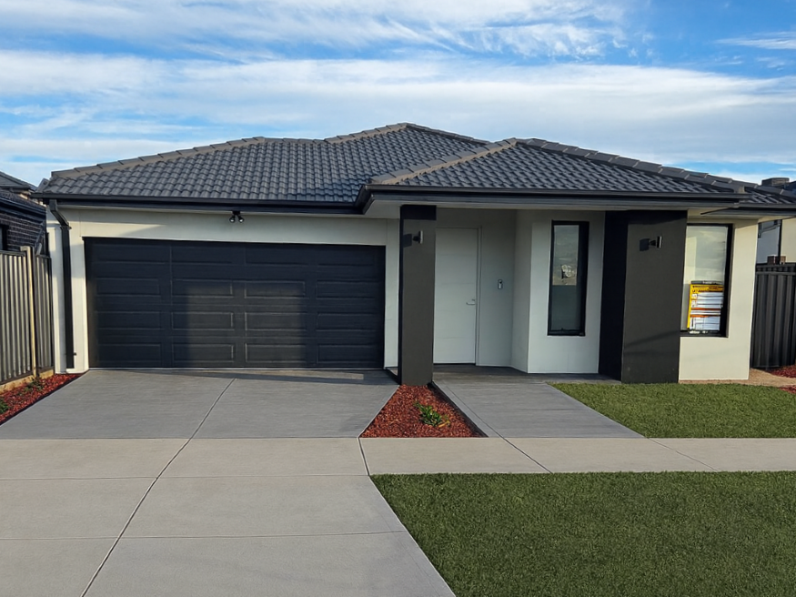 SDA HPS 2BEDROOM PLUS OOA IN TARNEIT VIC — Home image 3