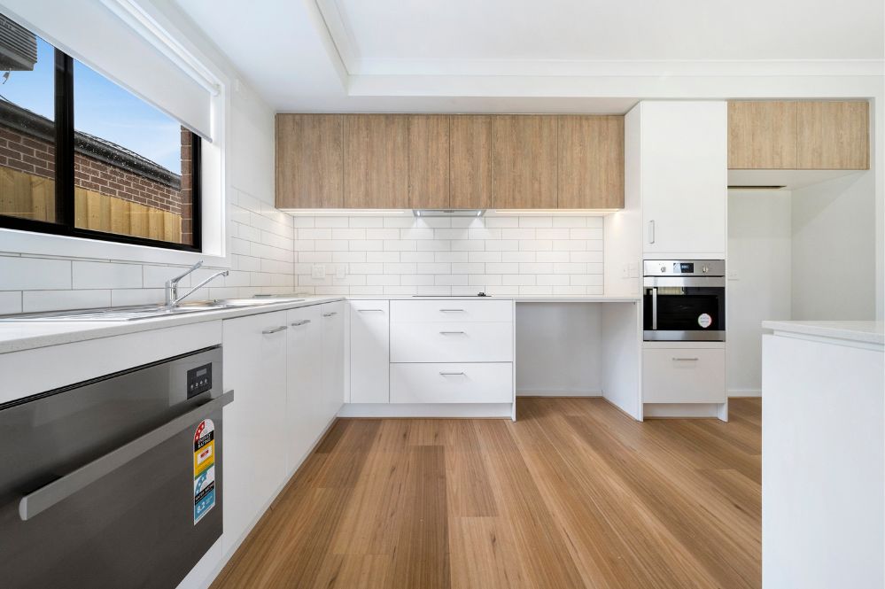 Modern 4-Bedroom HPS - Produce Drive, Mambourin — Home image 6