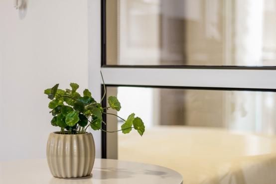 Fitzroy North 2-Bed Gem, 15 Minutes Tram to CBD Fitzroy North, — Home image 5