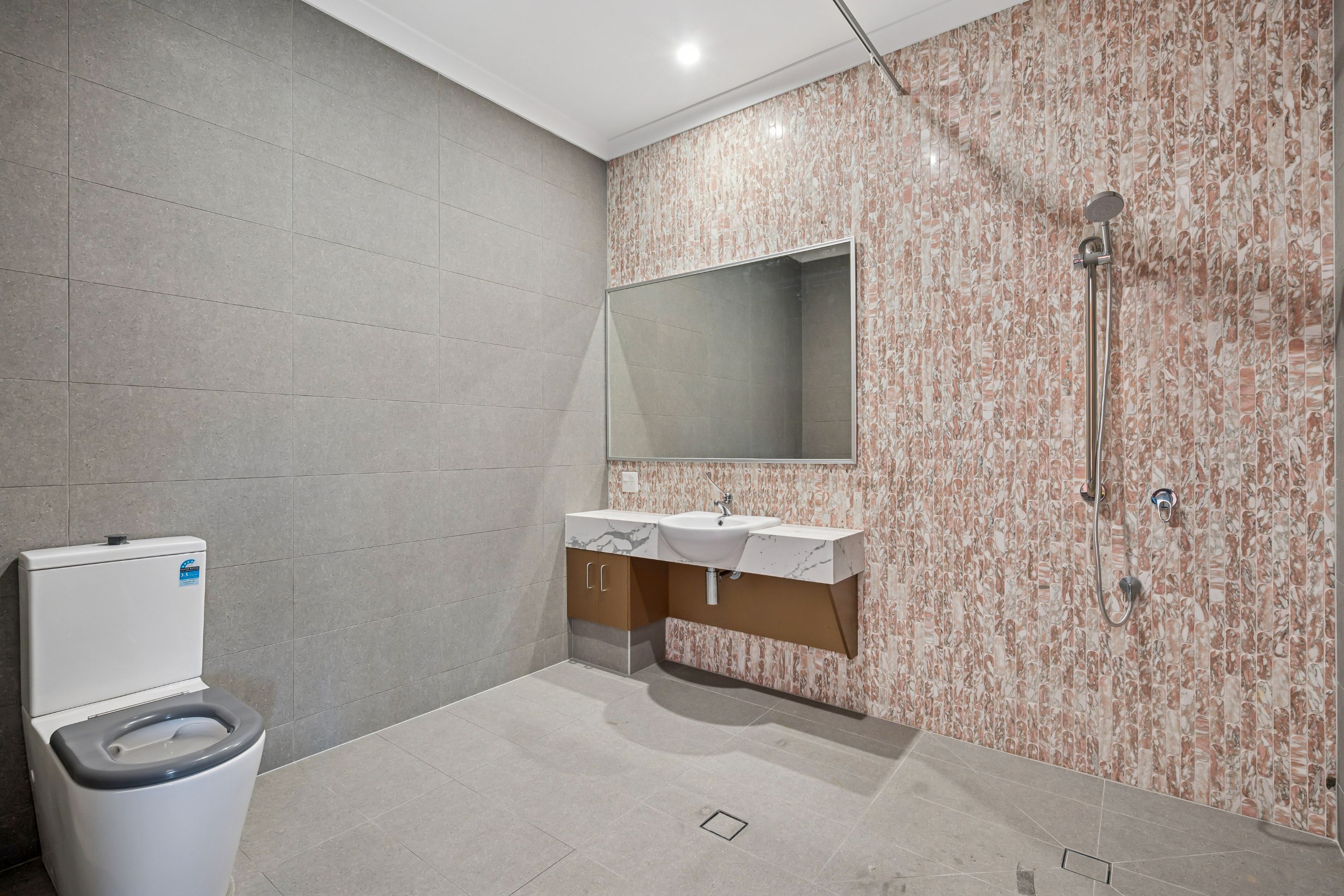 Brand New SDA — Home image 13