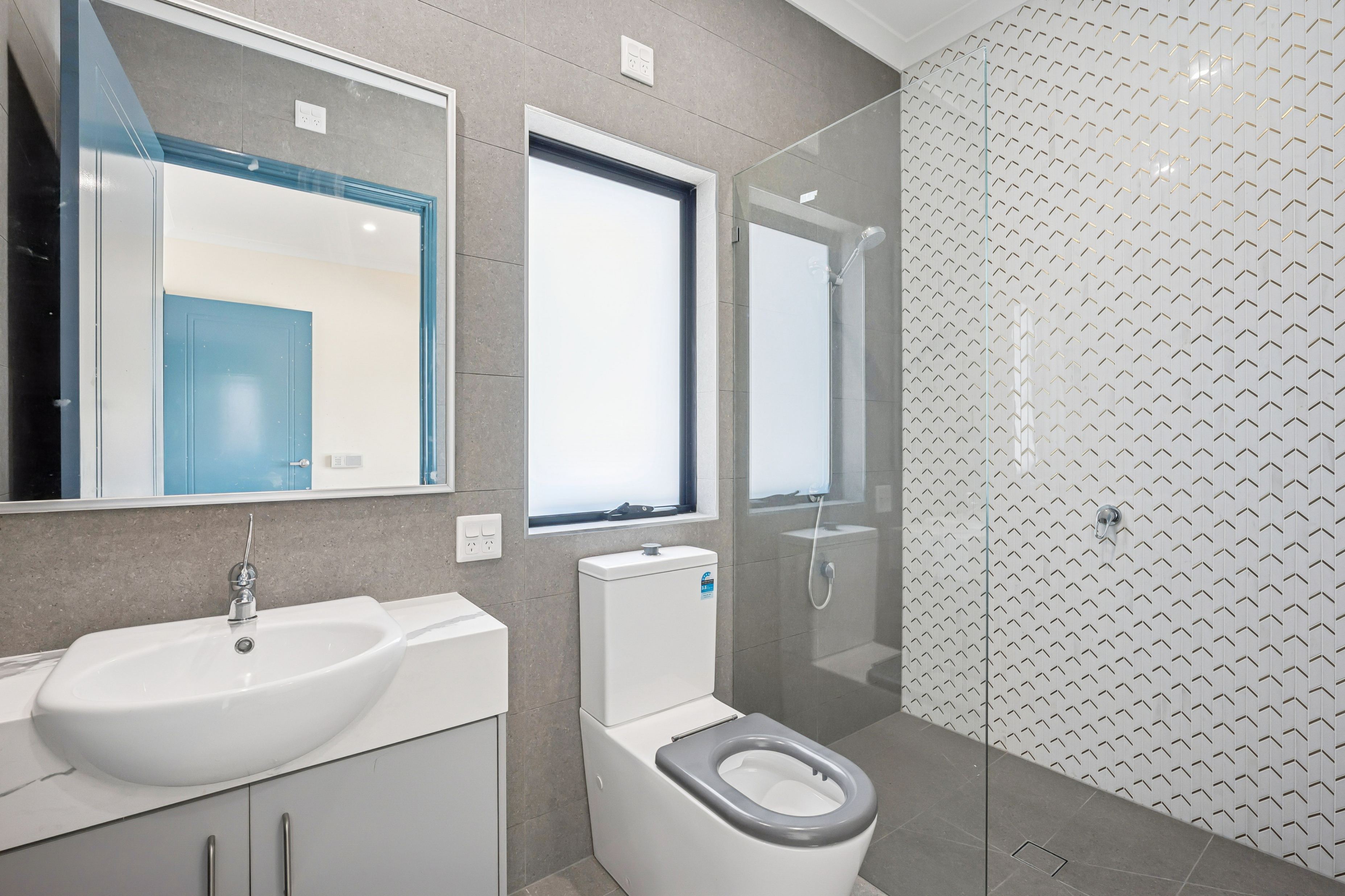Brand New SDA — Home image 19