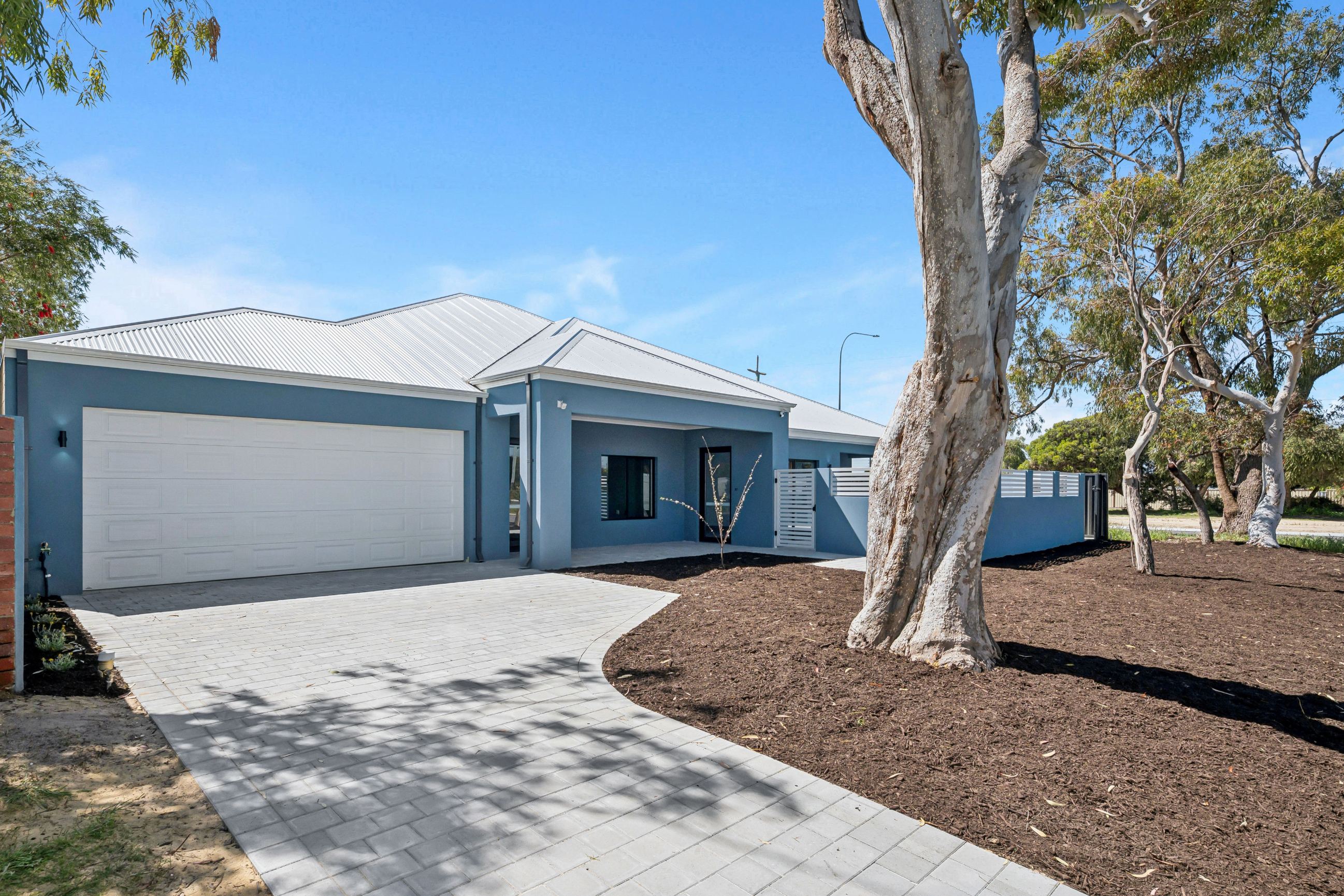 Brand New SDA — Home image 28