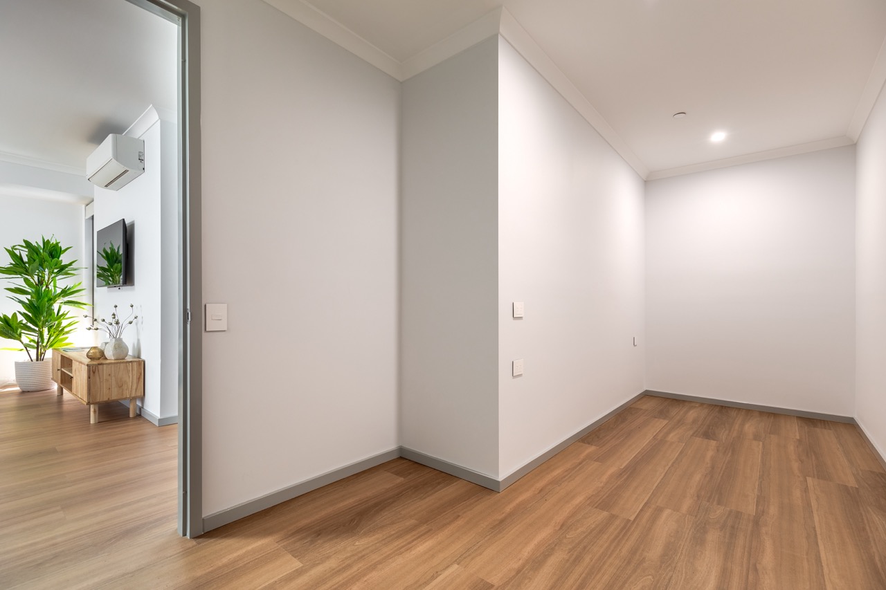 1 Bedroom Villas, Lynwood — Home image 3