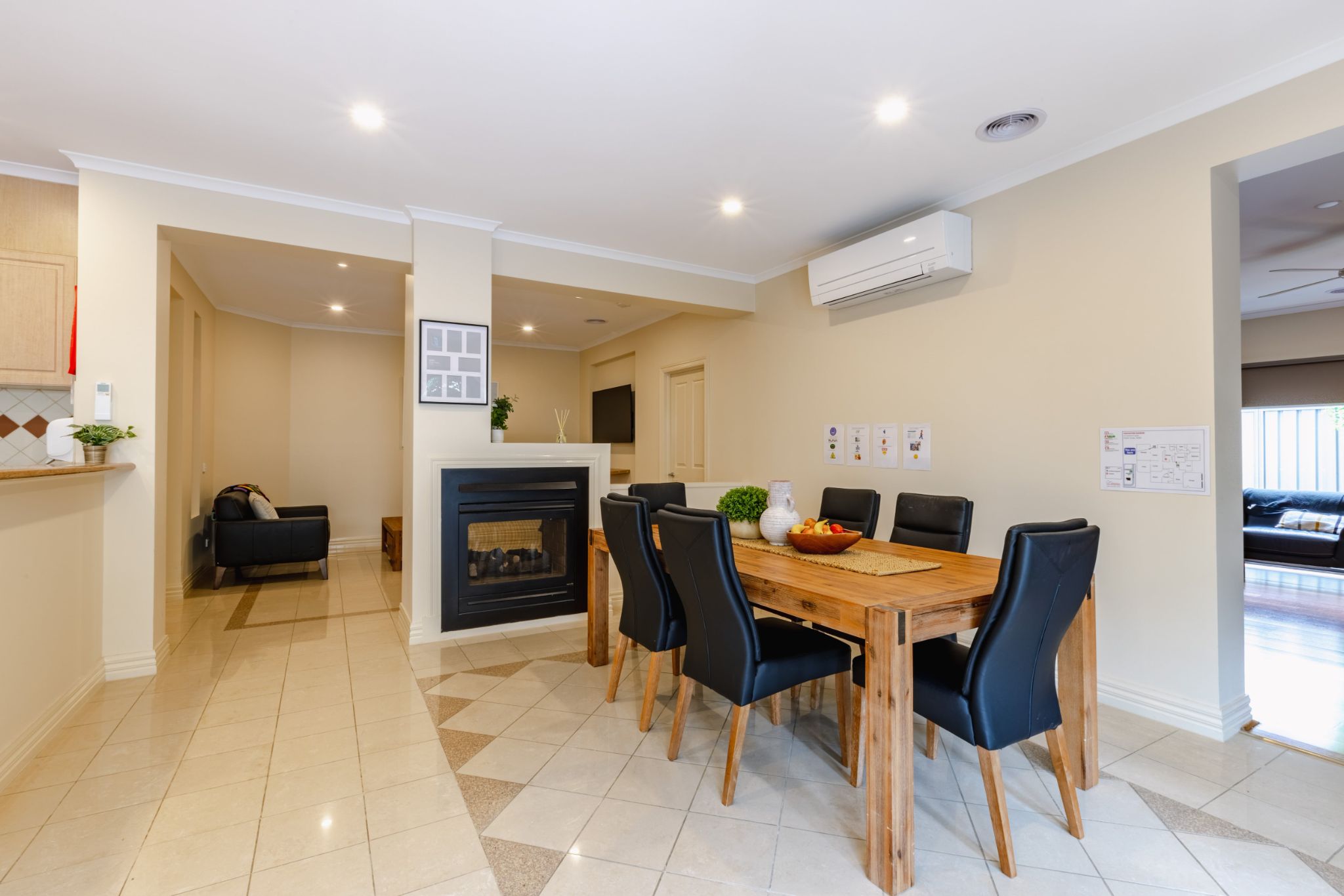 Spacious and modern SIL home in Point Cook — Home image 2