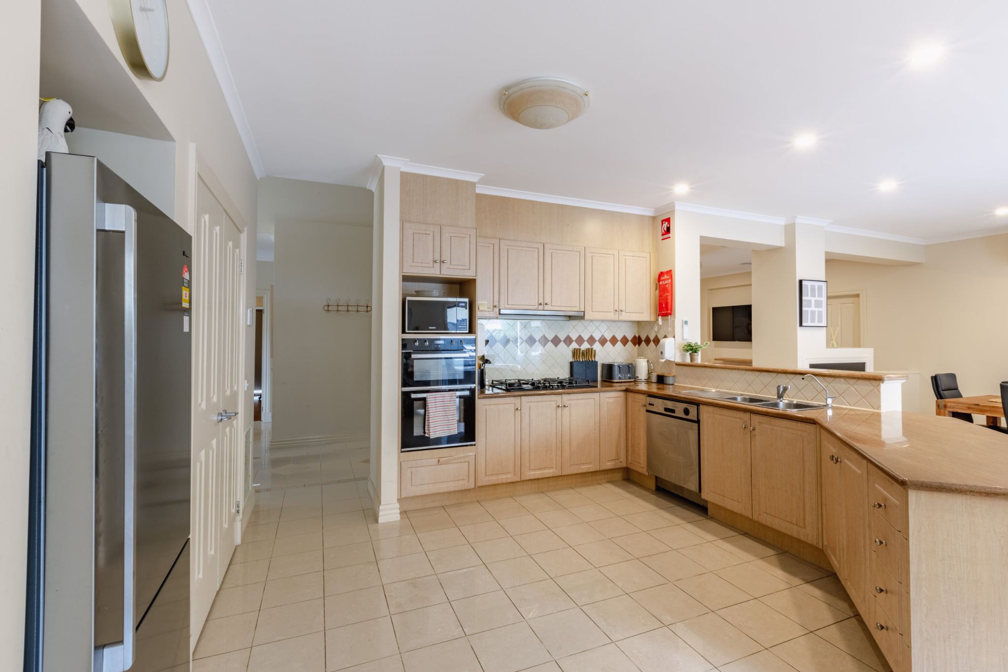Spacious and modern SIL home in Point Cook — Home image 5
