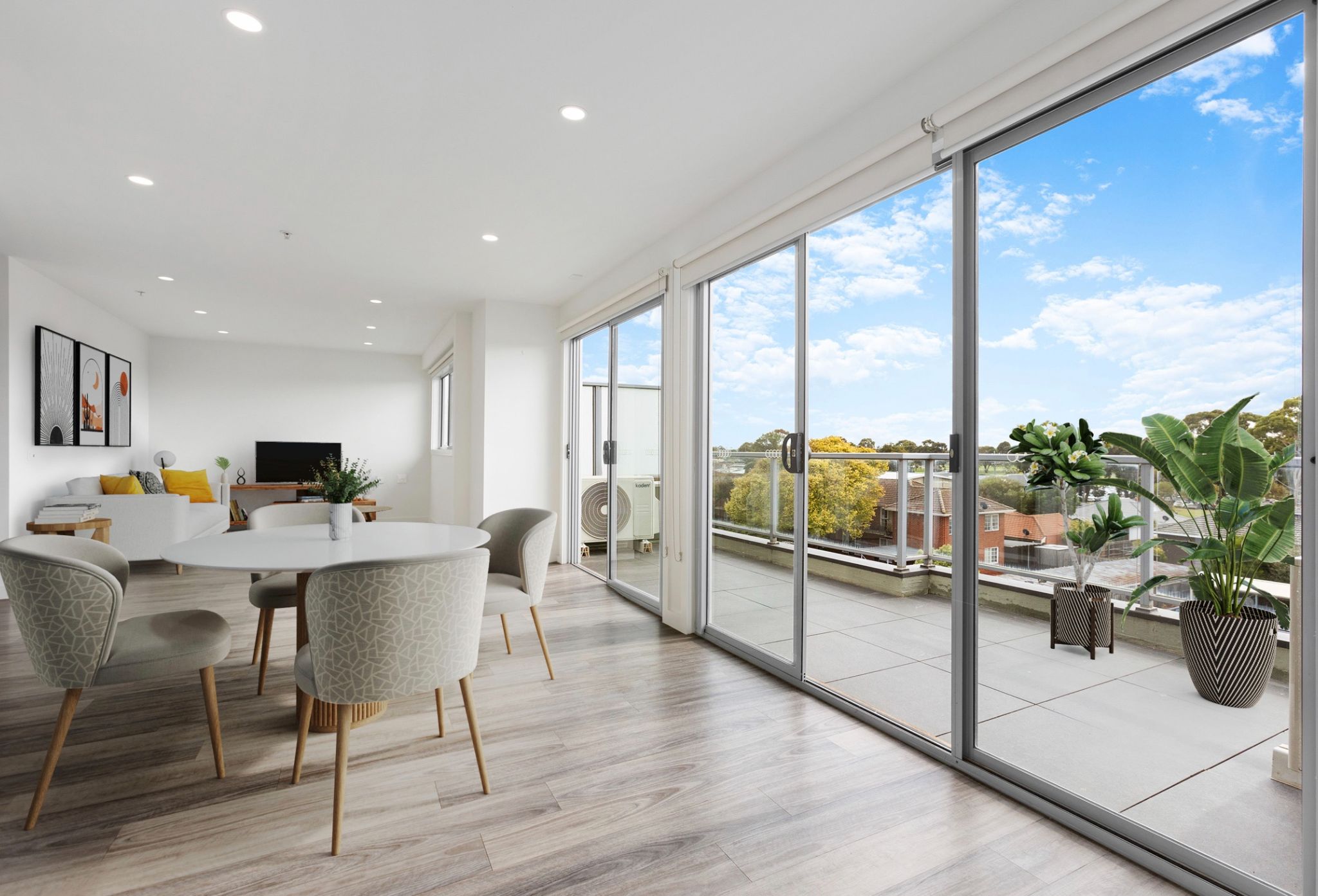 Stylish SDA Apartment – Prime Altona Location — Home image 2