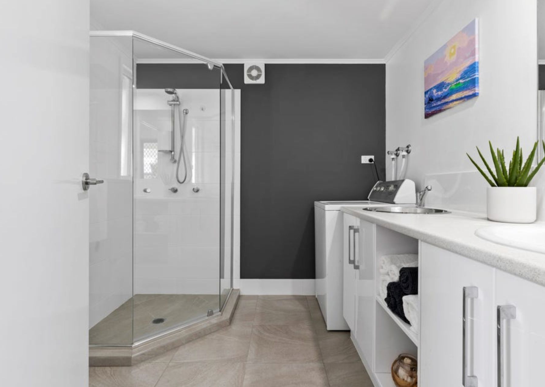 Clontarf Redcliffe — Home image 6