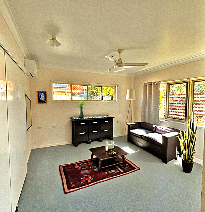 Accessible Beachside Living at Bribie Island! — Home image 4
