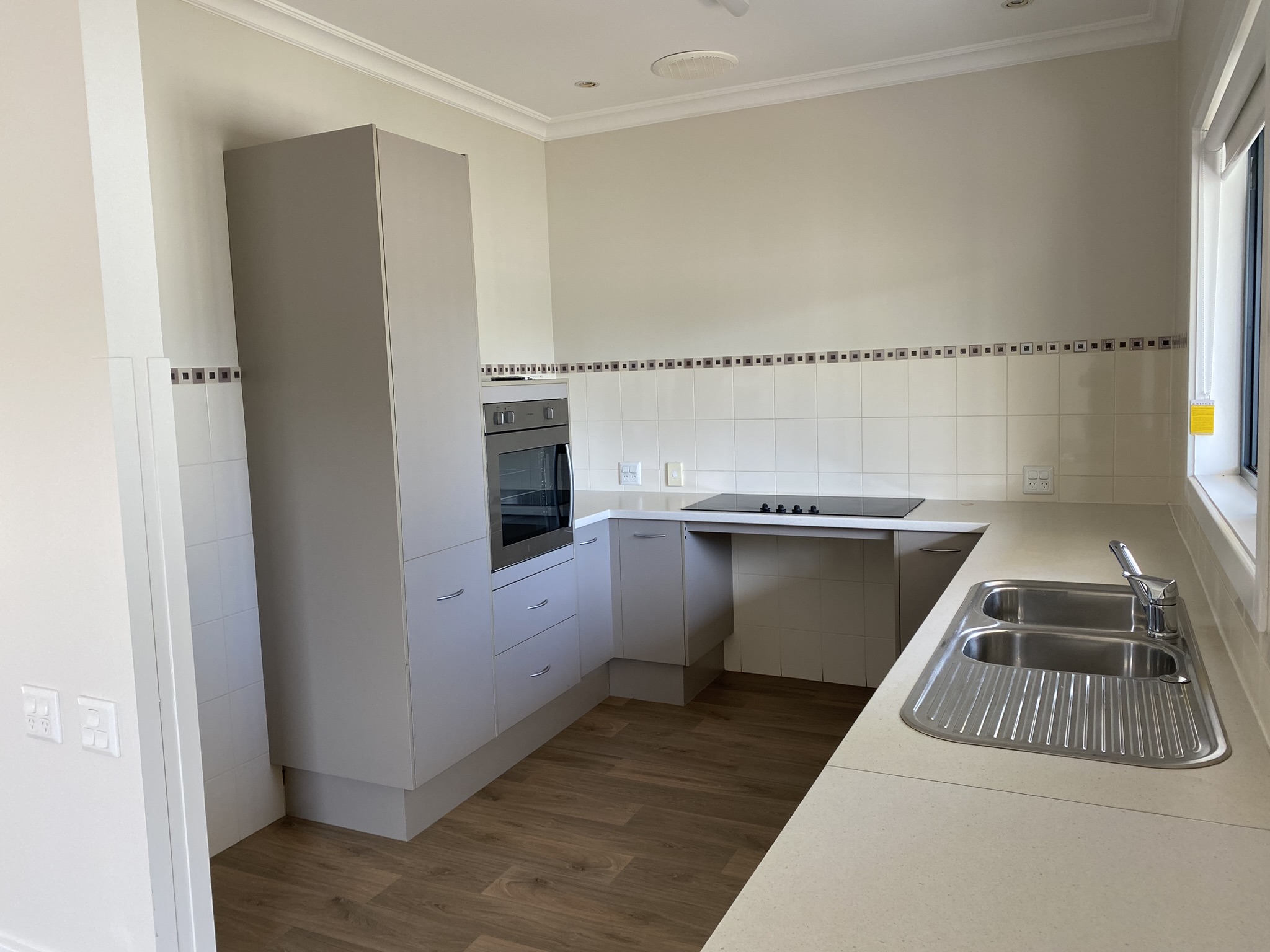 Single Occupancy Whole 2 Bedroom Villa in Elizabeth Grove — Home image 4