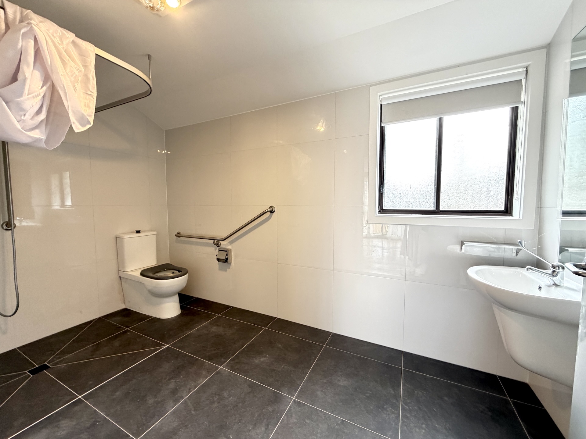 Live in the Heart of Berwick — A Convenient and Calm HPS SDA Home — Home image 8