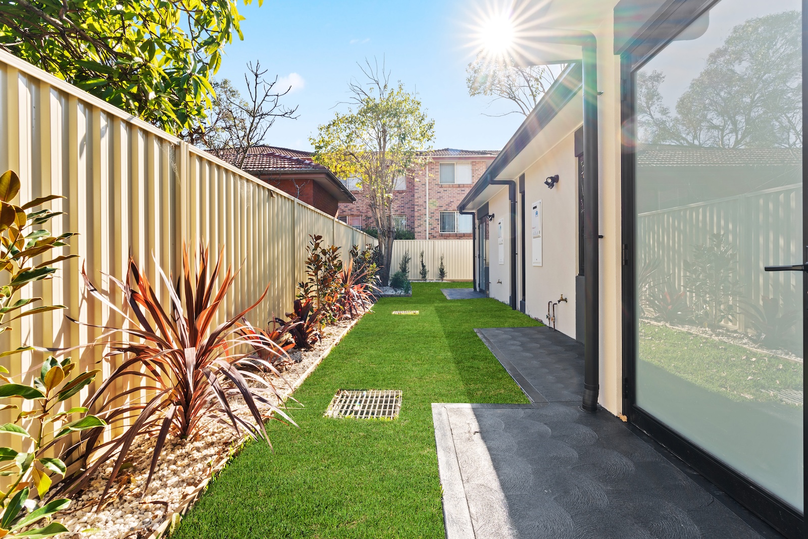 Five Self-Contained Villas – Modern & Accessible HPS SDA Home — Home image 5