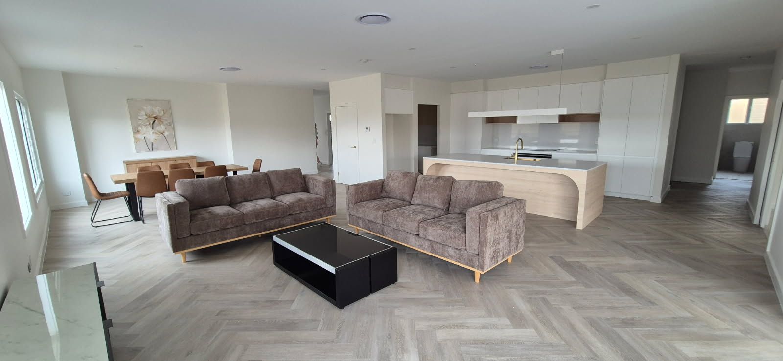 SIL - MOSS VALE — Home image 2