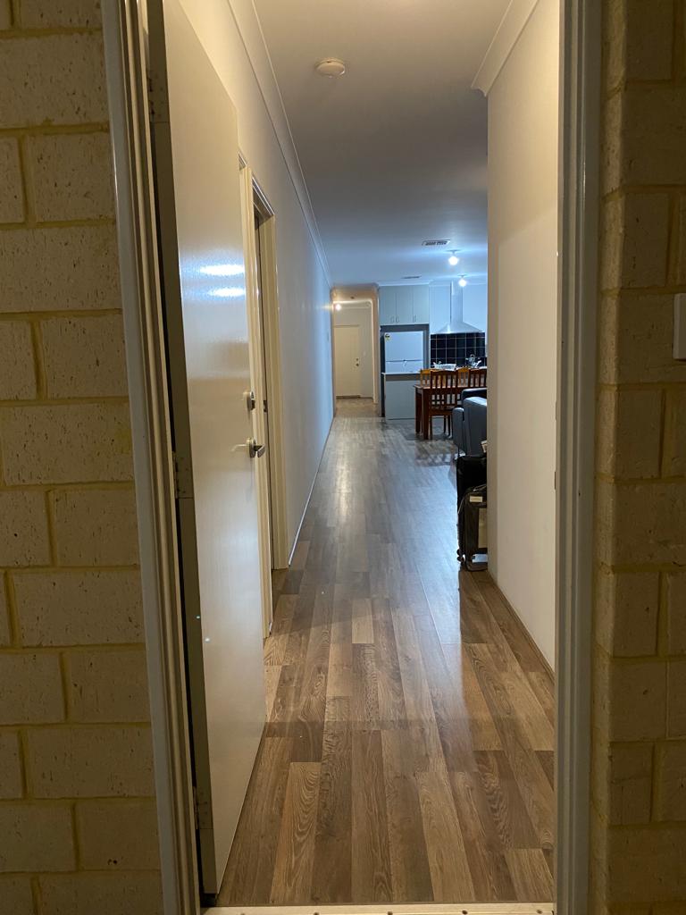 WARM AND SPACIOUS FULLY FURNISHED SIL HOME — Home image 3