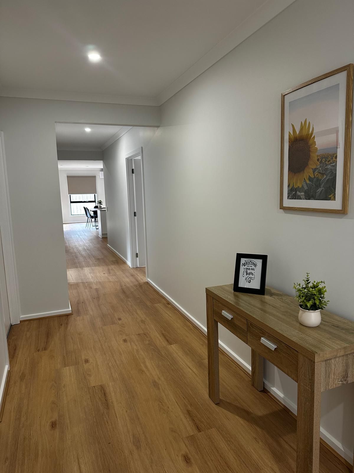 One Step Away From Shops - Freshly Built, Fully Furnished HPS — Home image 2