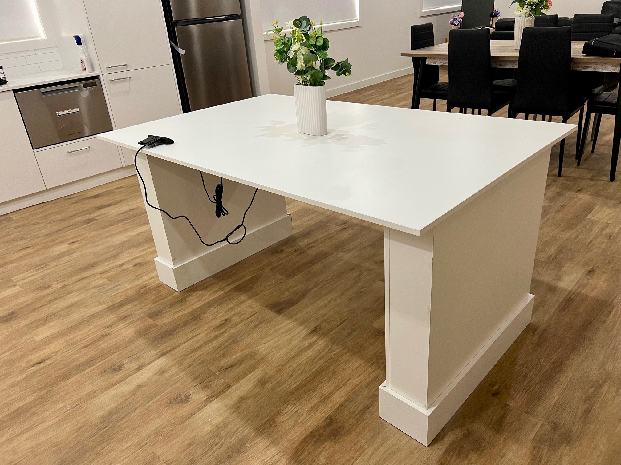 Brand New High Physical Support Home – Close to Everything You Need — Home image 4