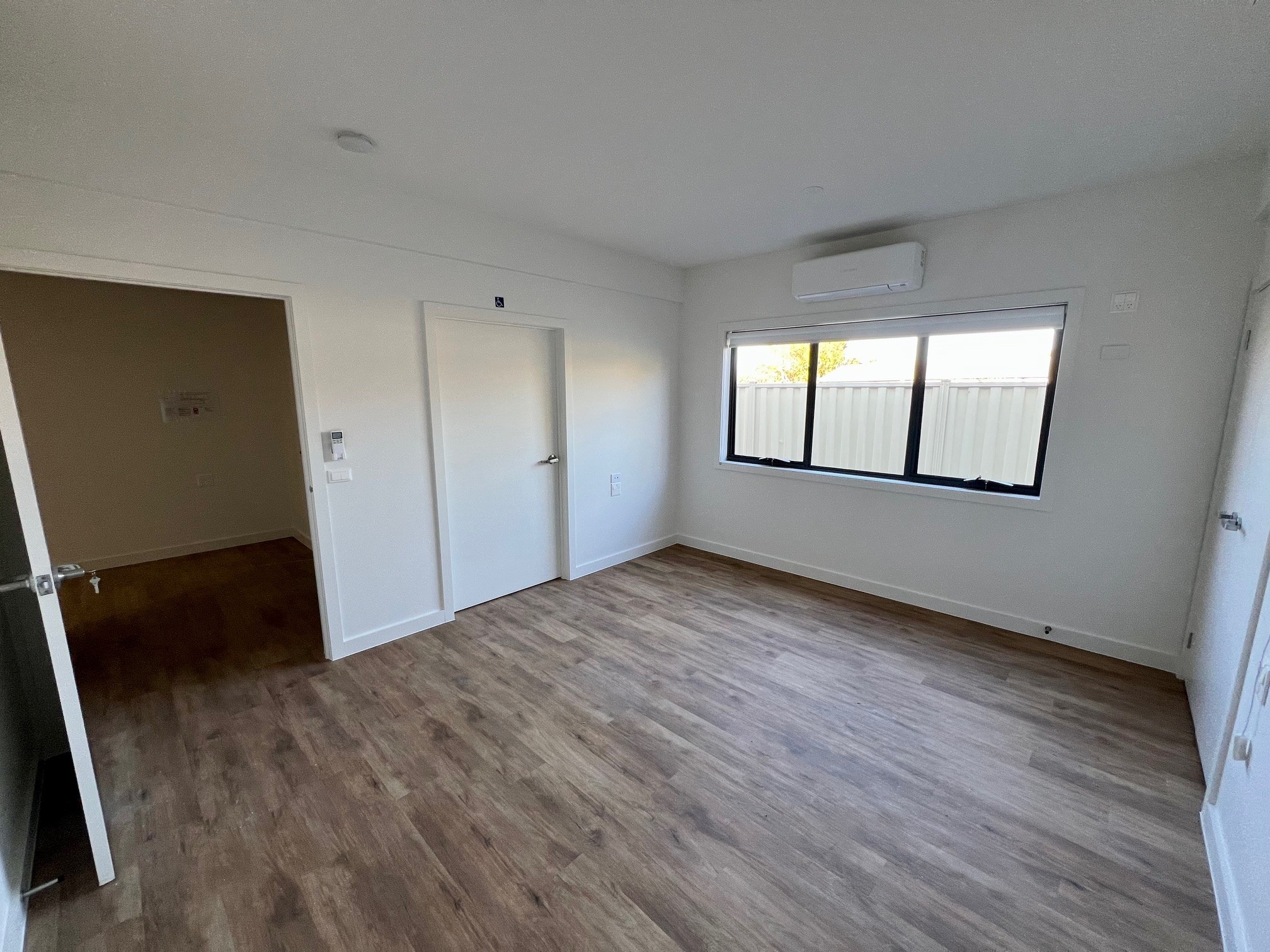 Brand New High Physical Support Home – Close to Everything You Need — Home image 6
