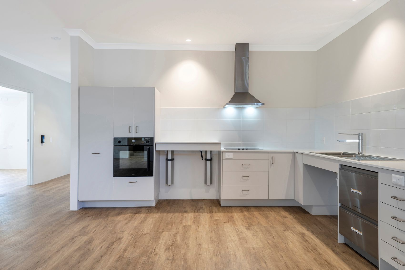 Spacious 2-Bed SDA HPS House Available Now - BYFORD — Home image 2