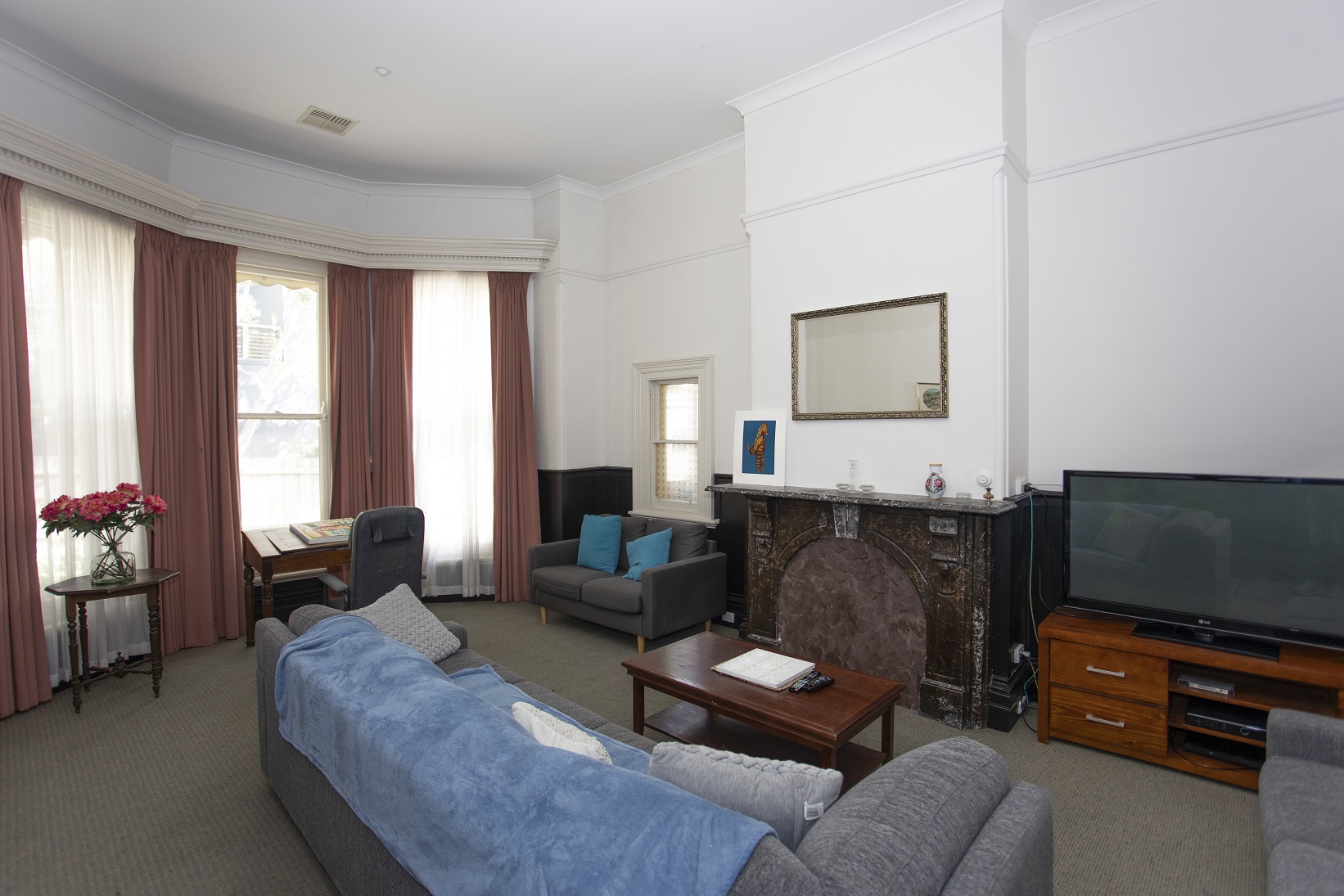 One vacancy in a spacious, Fully Accessible home in Hawthorn — Home image 2