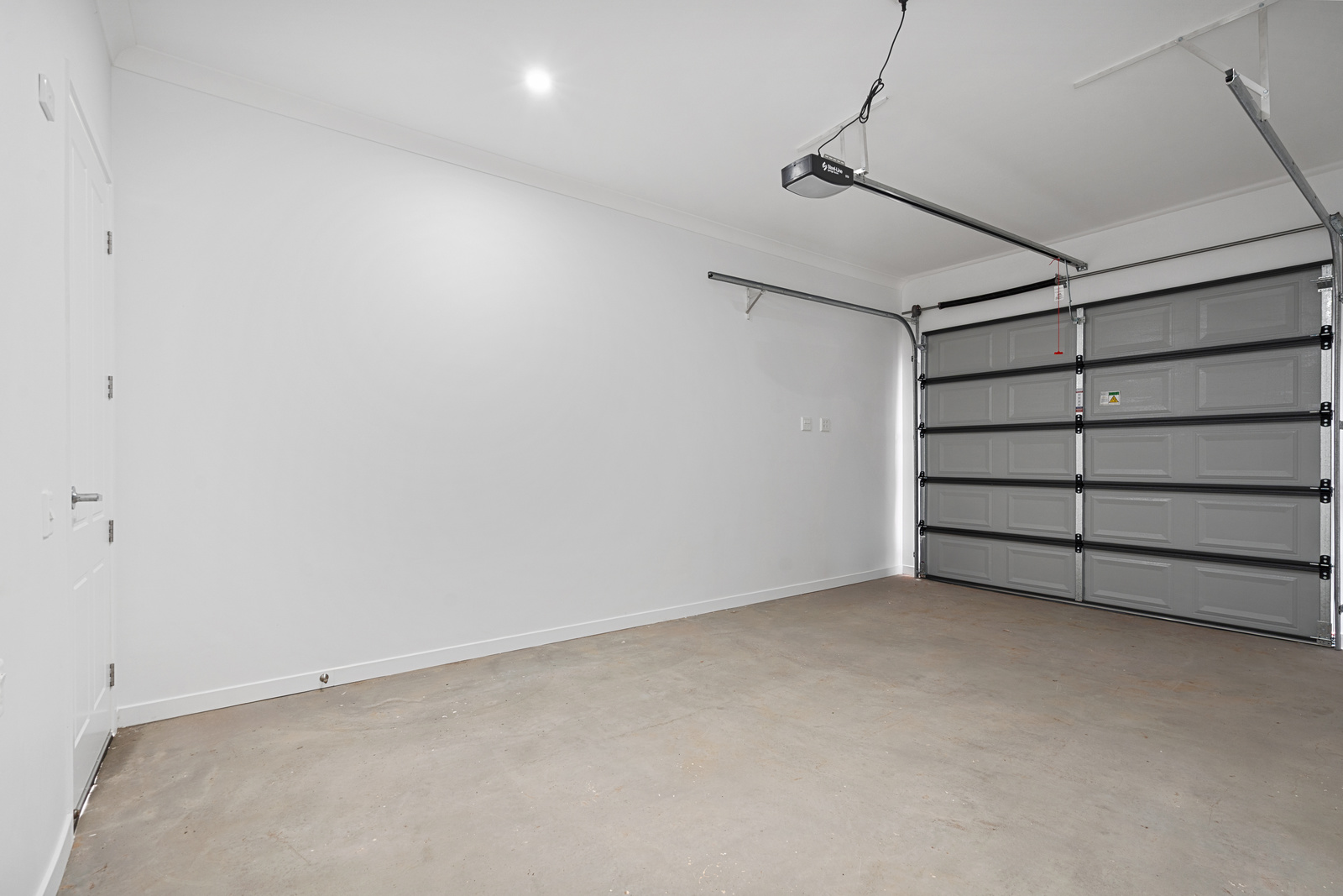 NEWTOWN QLD – ROBUST HOUSE WITH BREAKOUT ROOM — Home image 13