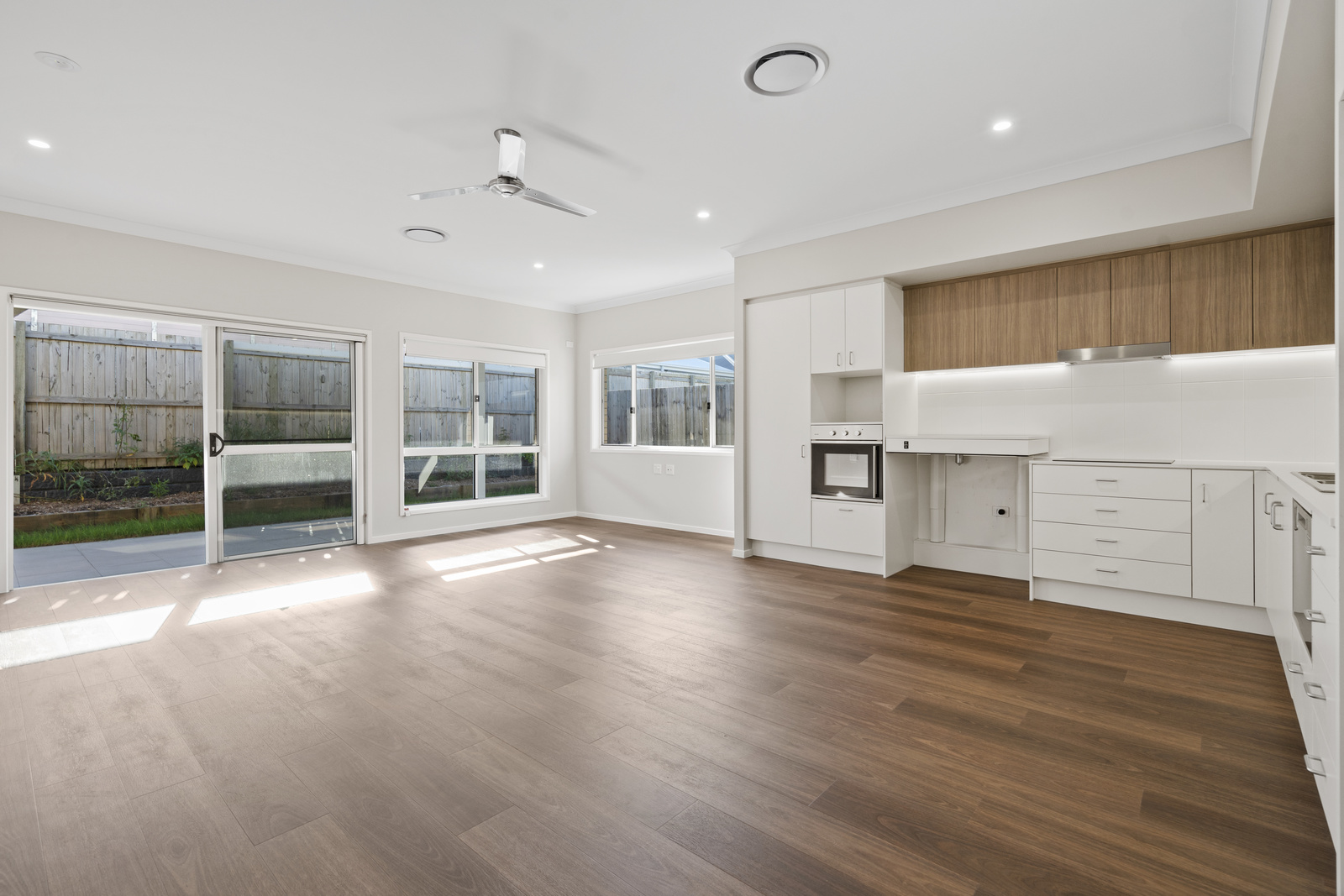 REDLAND BAY QLD – HIGH PHYSICAL SUPPORT HOUSE — Home image 10