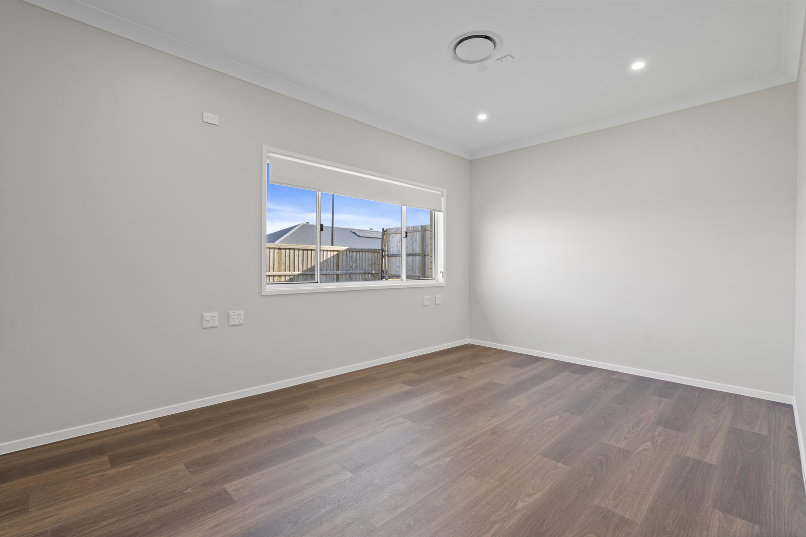 REDLAND BAY QLD – HIGH PHYSICAL SUPPORT HOUSE — Home image 13
