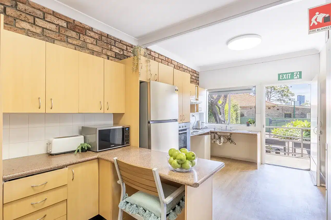 Welcoming Home in Homebush — Home image 5