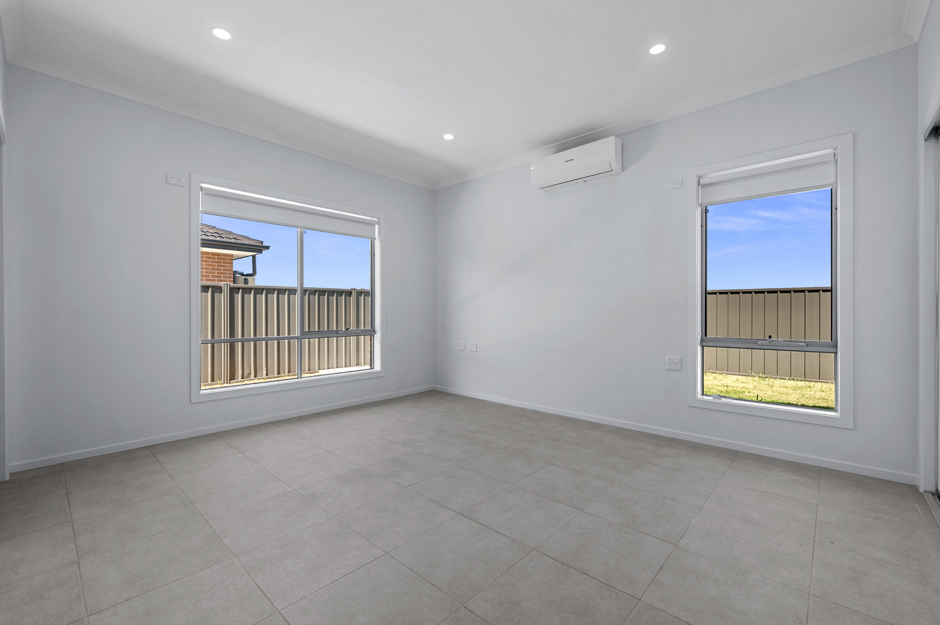 Brand New HPS House - Alfredton Central Estate Ballarat VIC — Home image 4
