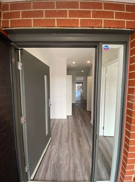 The Everest - Melbourne Robust SDA — Home image 4