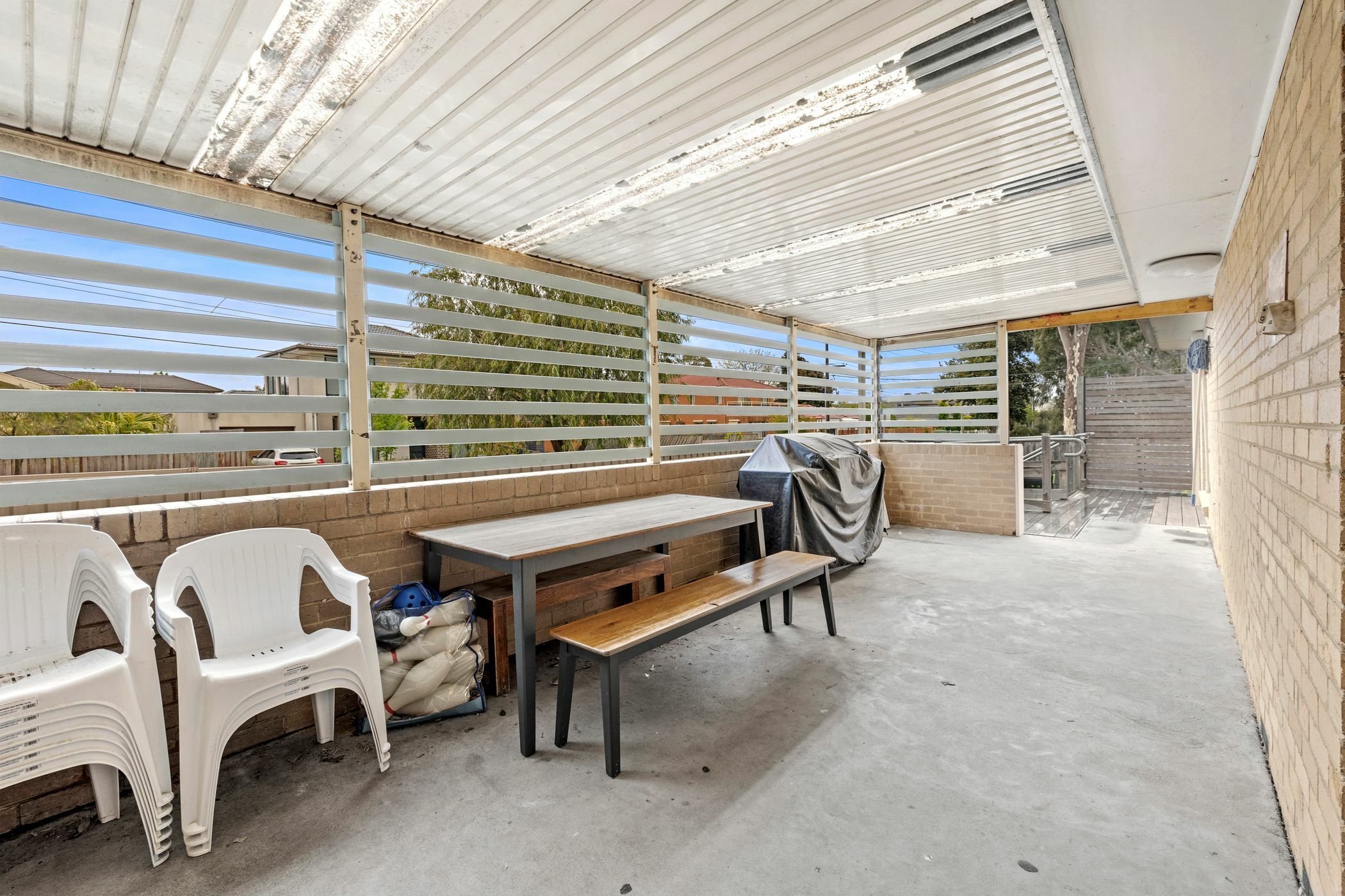 Just minutes to the beach and all the benefits of a Mentone lifestyle — Home image 8
