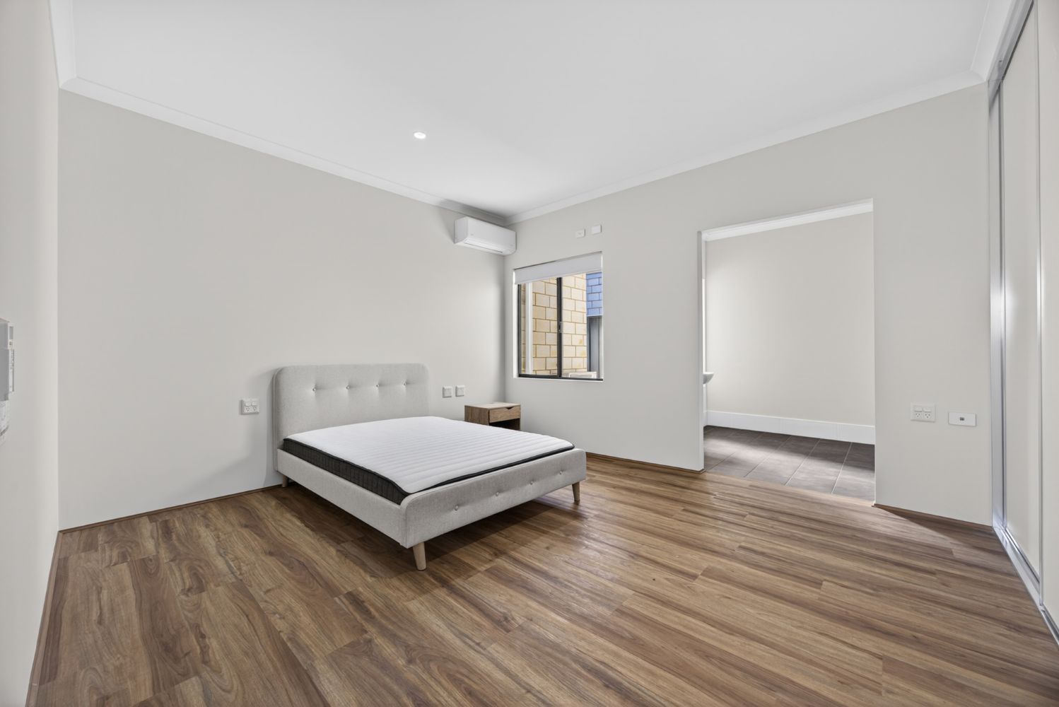 Anketell ID: 2065731321 — Home image 6