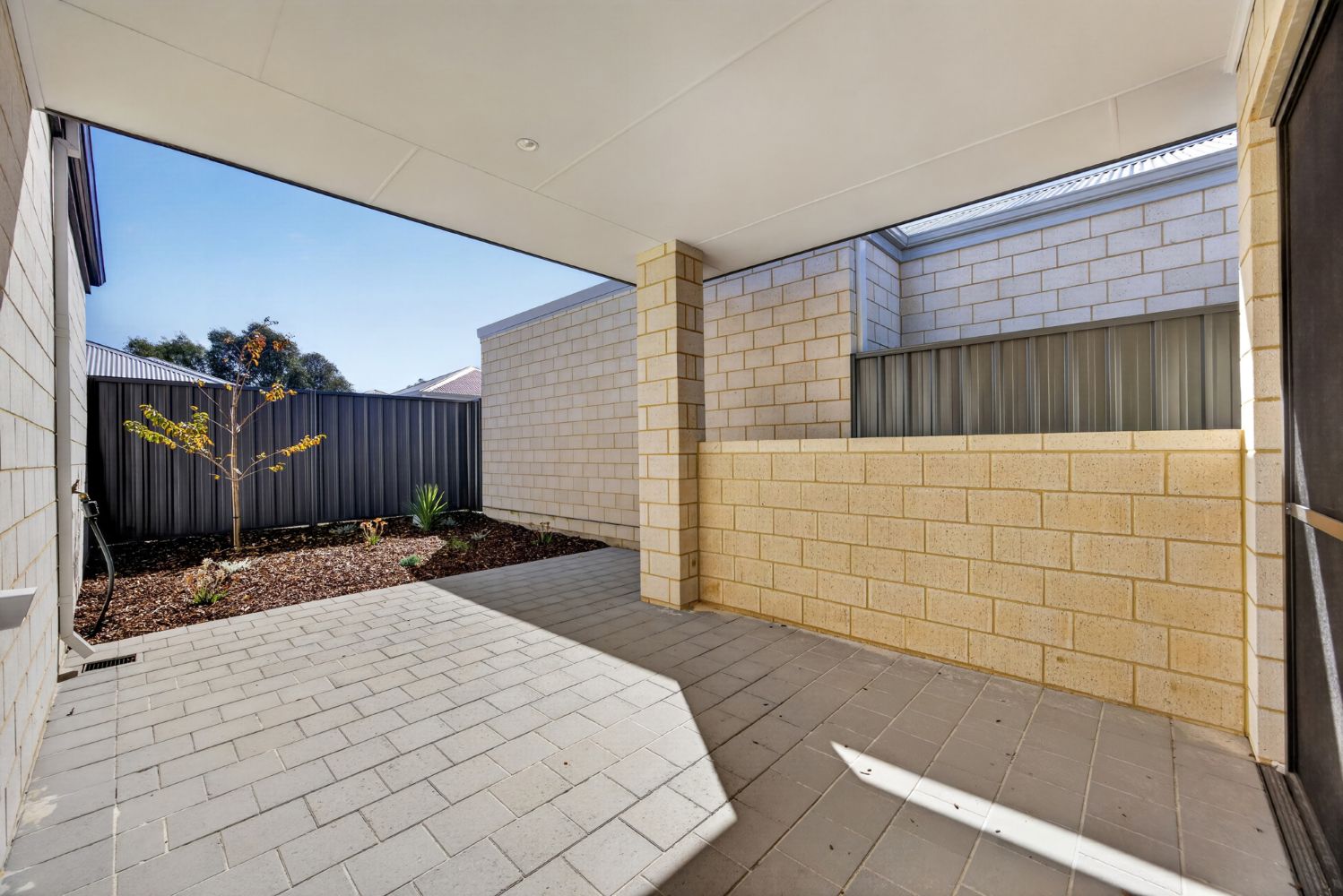 Anketell ID: 2065731321 — Home image 9