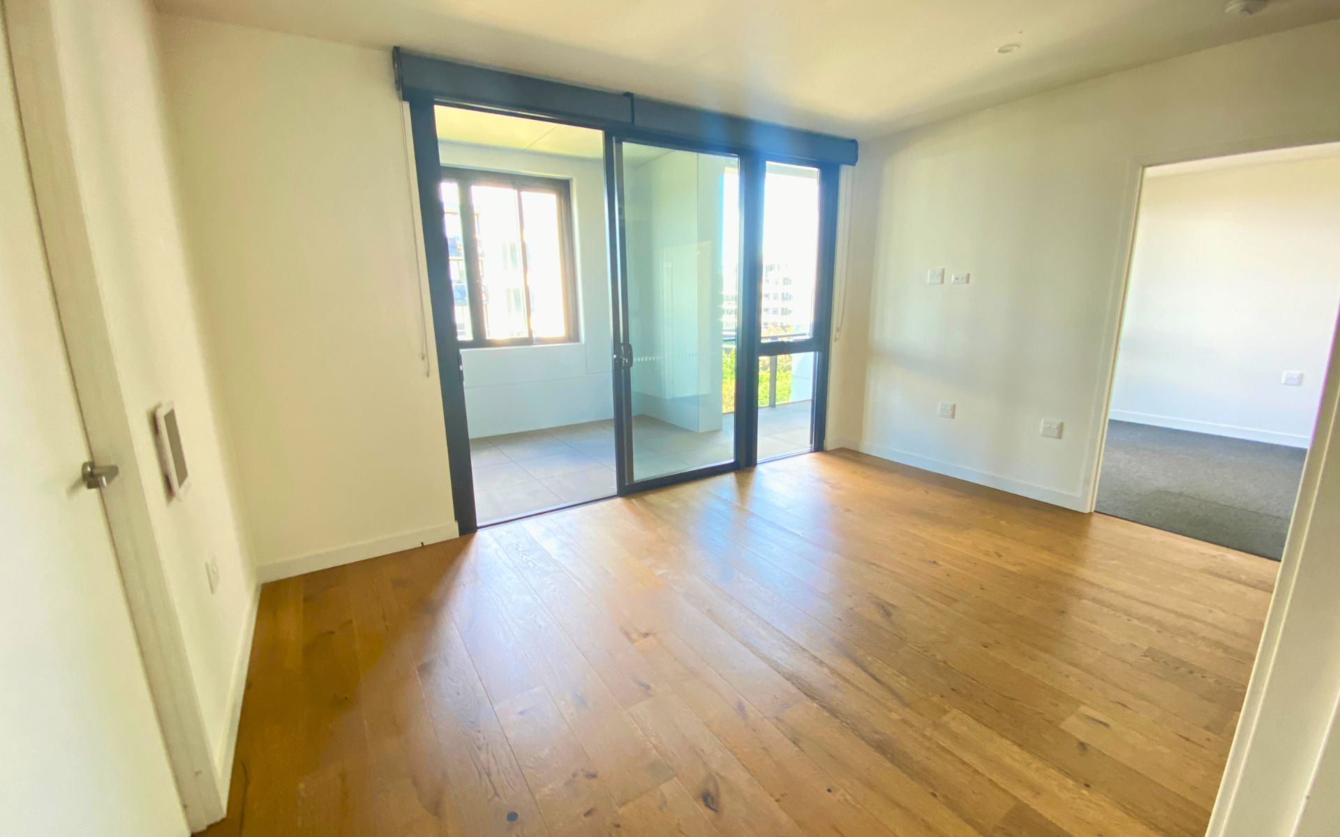 Embrace nature's vista at Esen, Maribyrnong — Home image 2