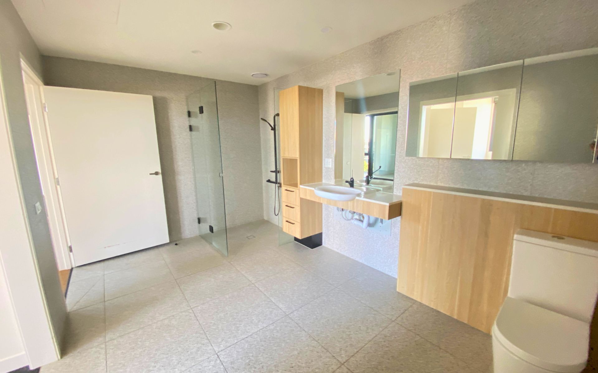 Embrace nature's vista at Esen, Maribyrnong — Home image 3