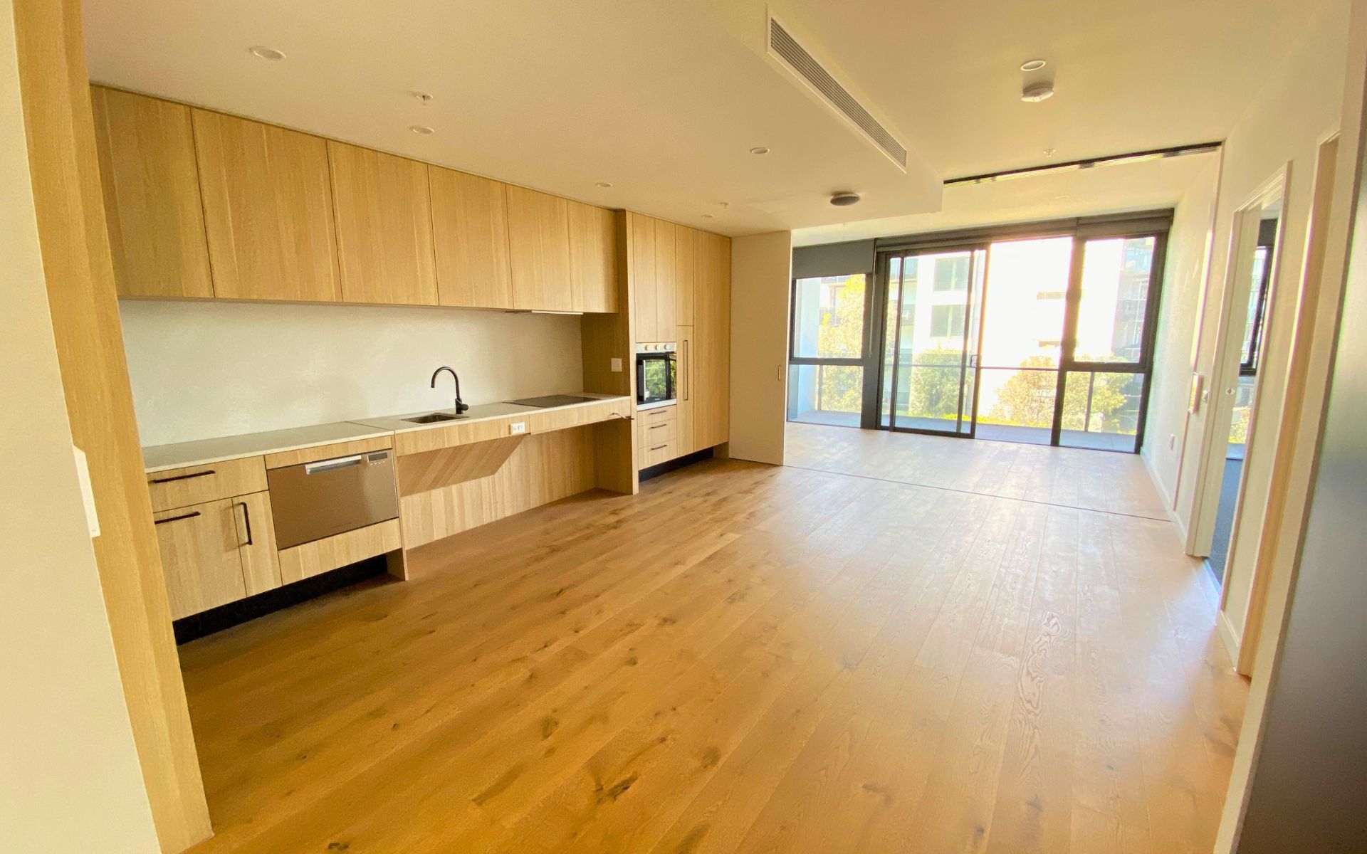 Embrace nature's vista at Esen, Maribyrnong — Home image 4