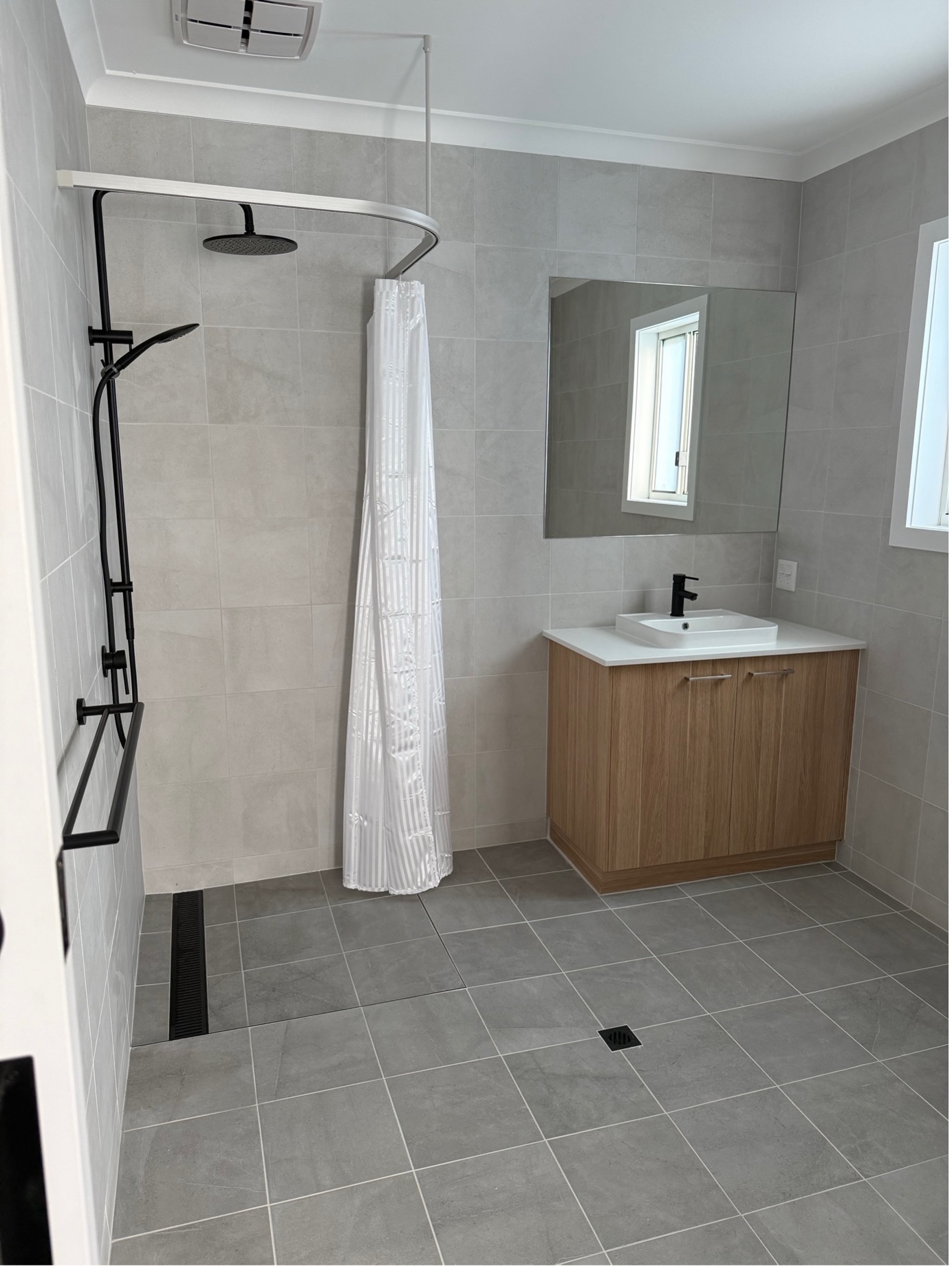 Thoughtfully Designed SDA - private ensuites & courtyards! — Home image 2