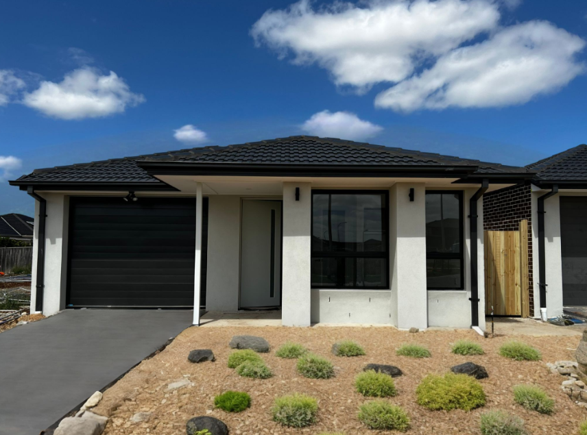 Brand New SDA Home in Brookfield! — Home image 19