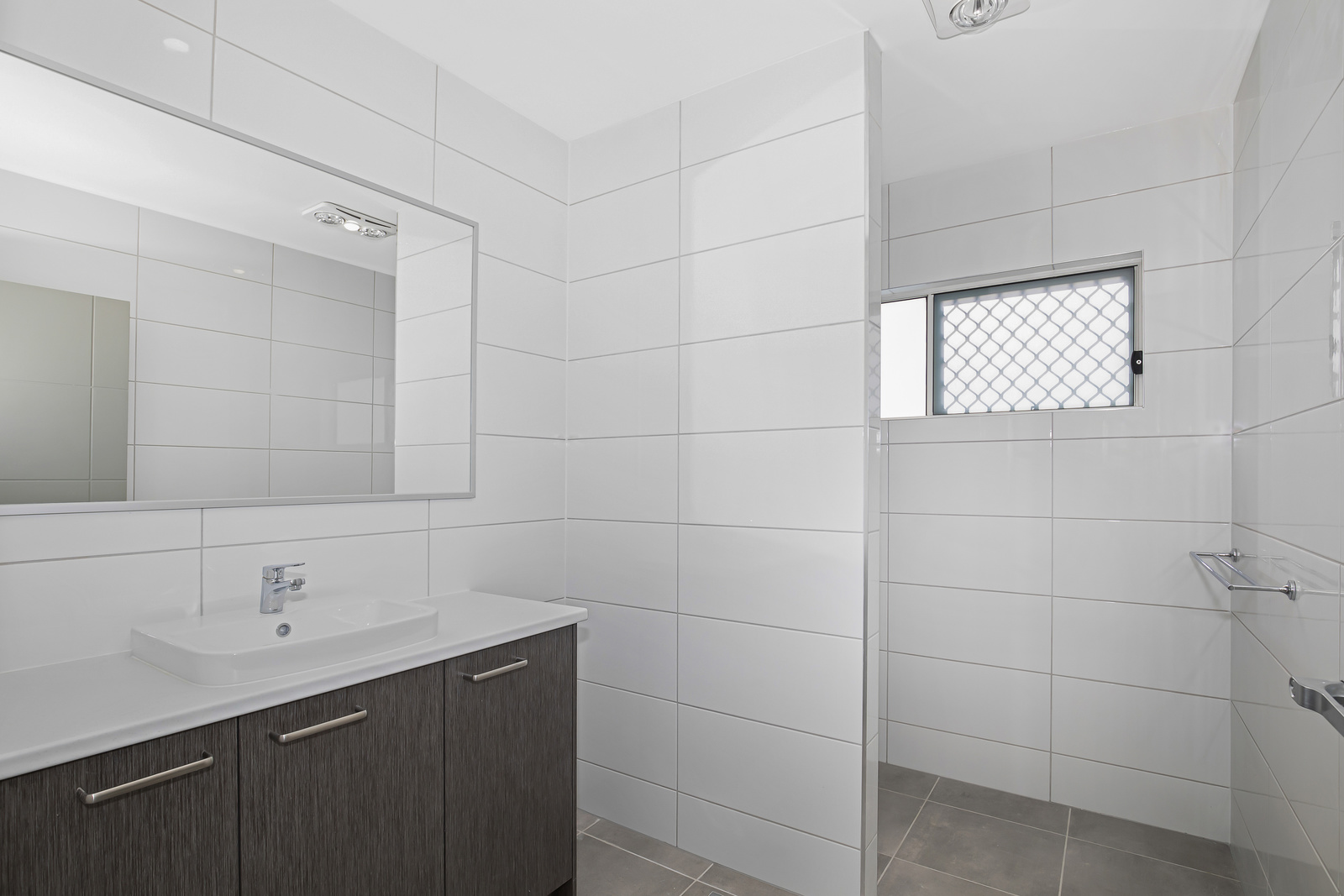 Modern Robust Home in Bellmere — Home image 8