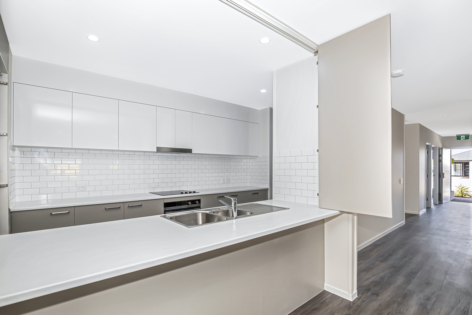 Modern Robust Home in Bellmere — Home image 5