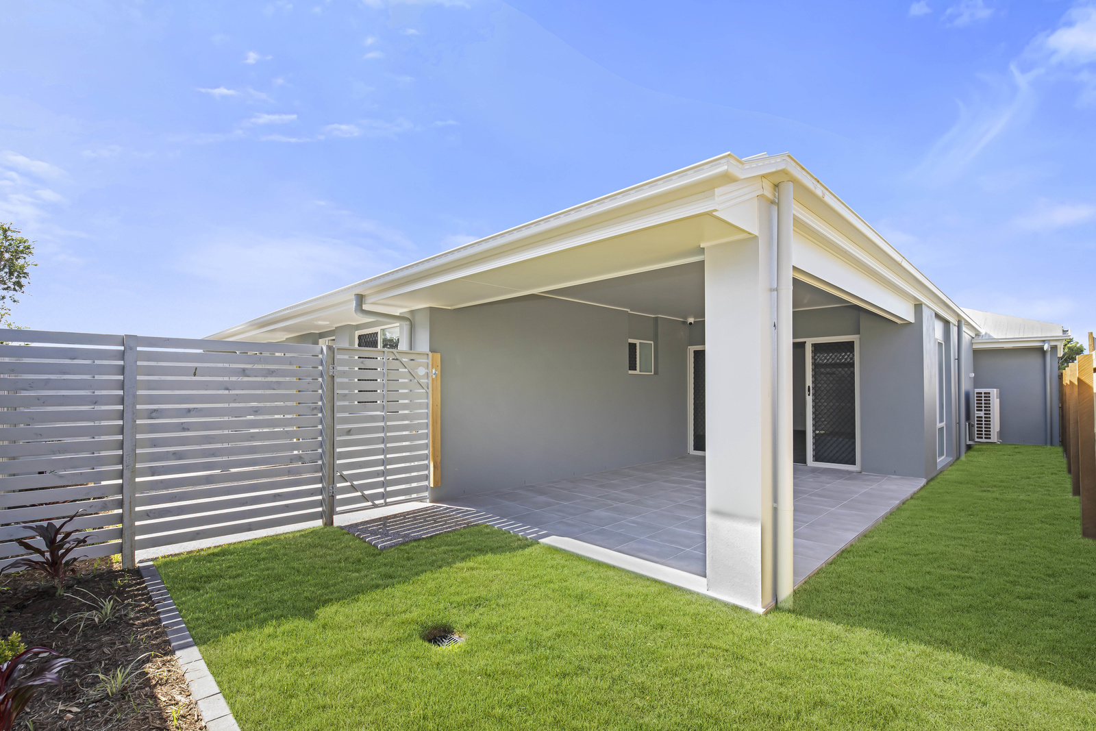 Modern Robust Home in Bellmere — Home image 9